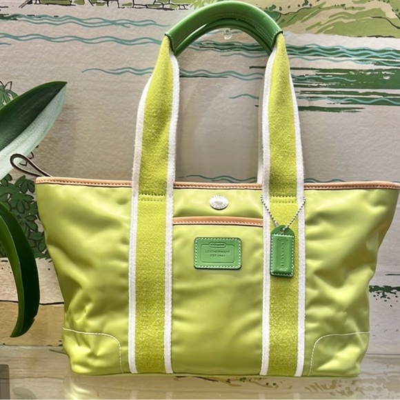 Interesting Info About Vintage Lime Green Coach Bag